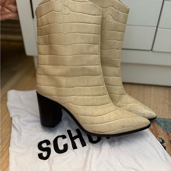 Schutz Vonna Cream Croc-Embossed Heeled Boots 8.5 - Picture 8 of 14